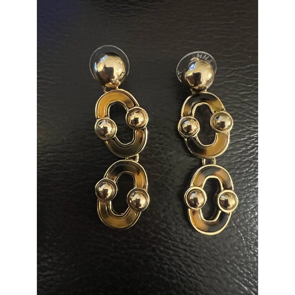 Gold Tone And Tortoise Shell dangle earrings‎ pierced